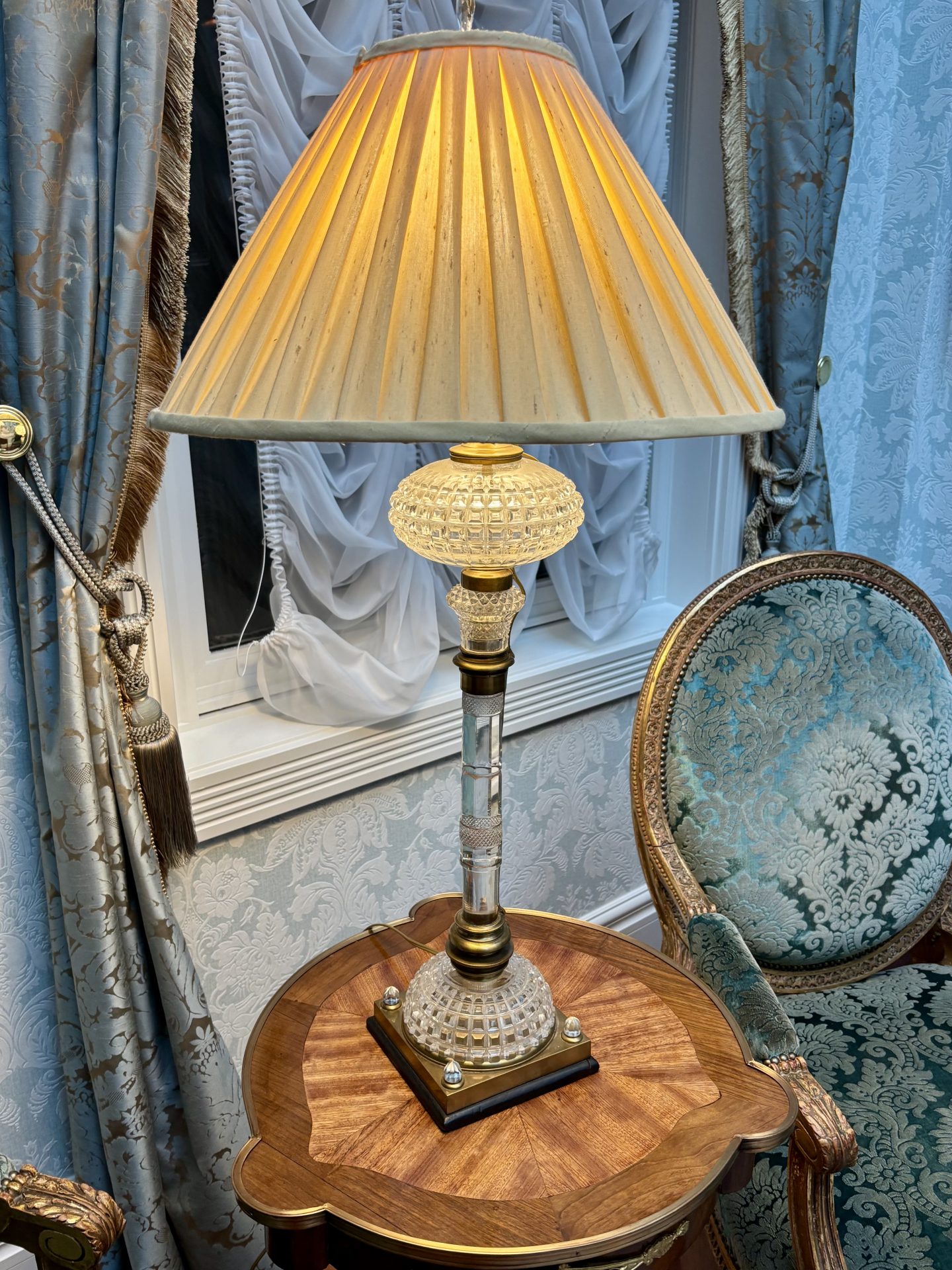 19thC Cut crystal and Brass Lamp - Image 13