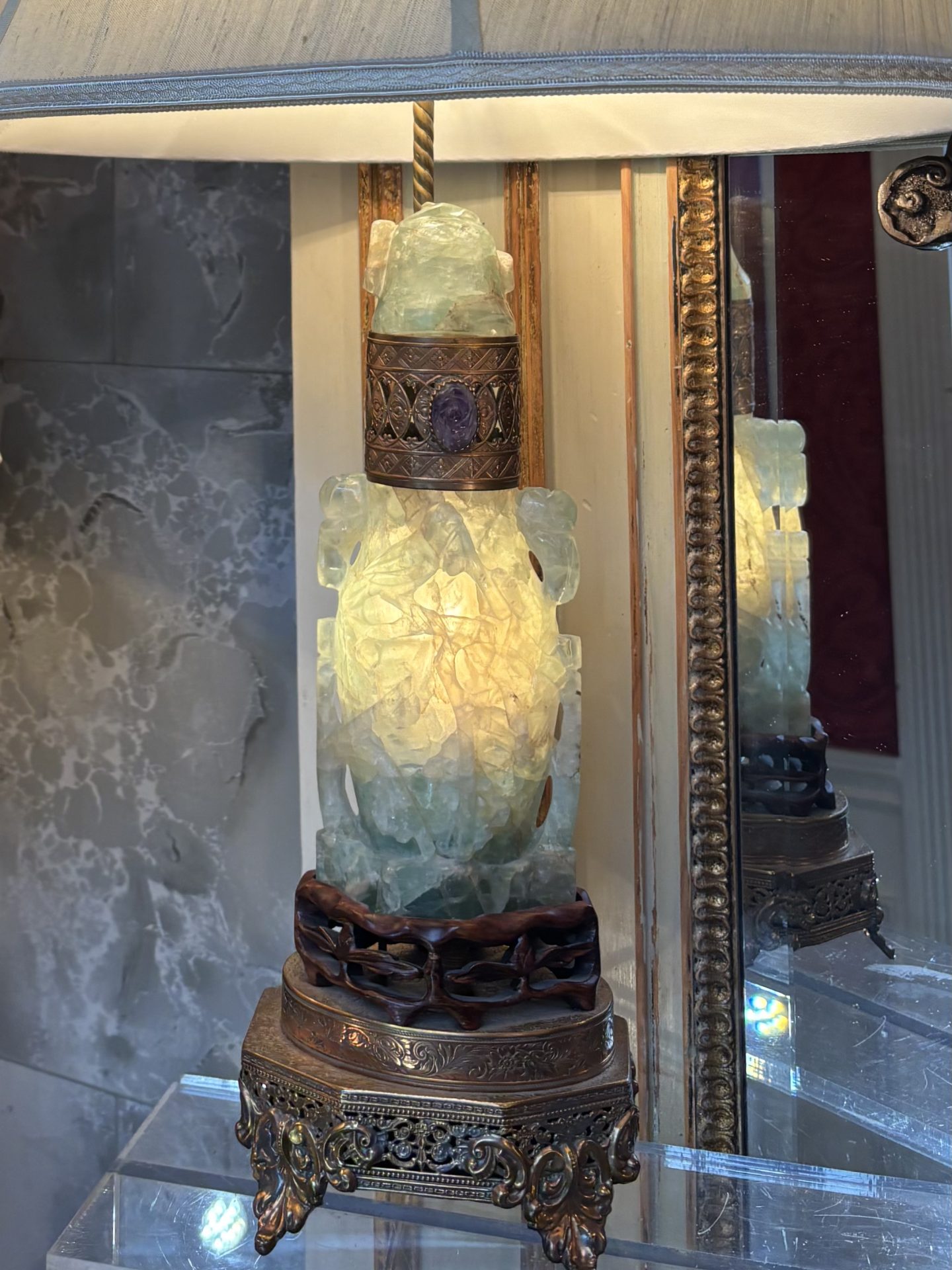 A cut 'Quartz' (flourite) Chinese Lamp - Image 10