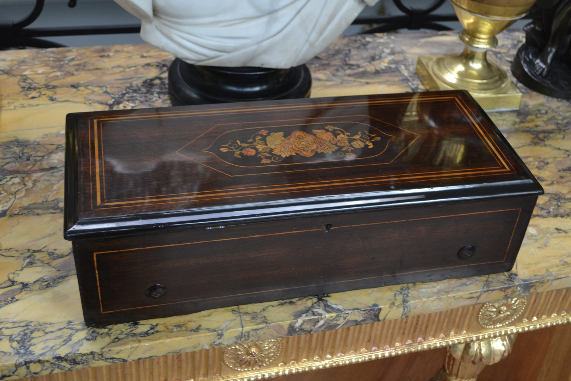 A fully restored and working late 19 Century Swiss cylinder music box - Image 14