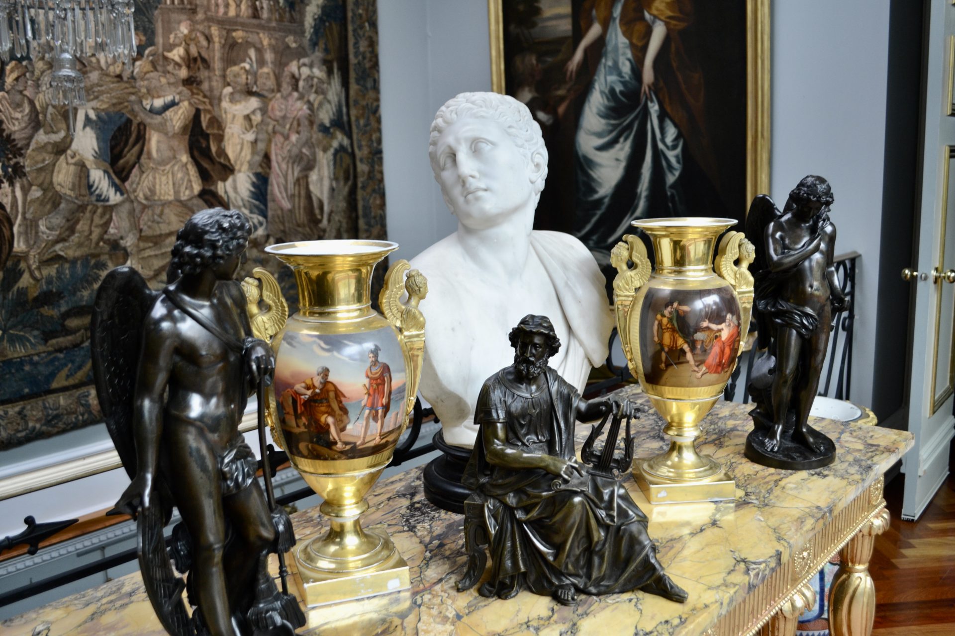 A Patinated Bronze Statue of a Seated Classical Scholar Signed Doriot - Image 15