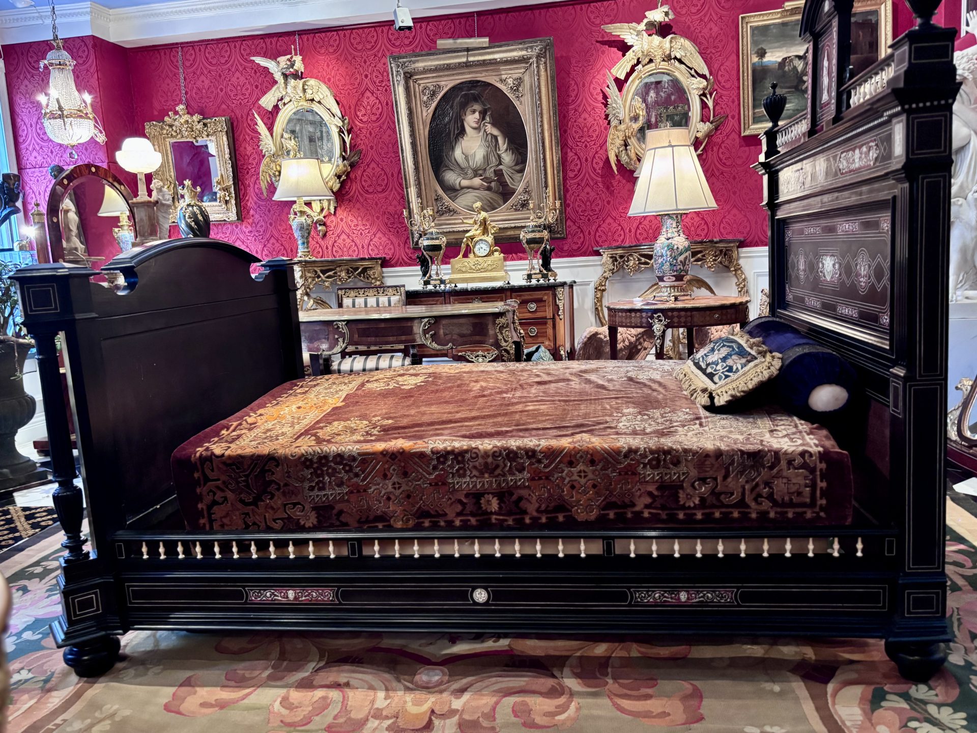 A 19 Century Renaissance Revival Ebony Veneered and Inlaid Bed After G.B.Gatti - Image 15